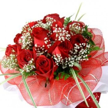 Valentines Roses Bouqets - by Dxb Flower