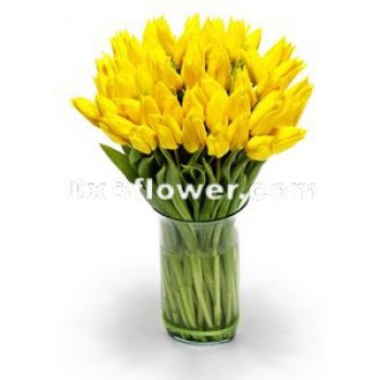 Tulips in Vase - by Dxb Flower